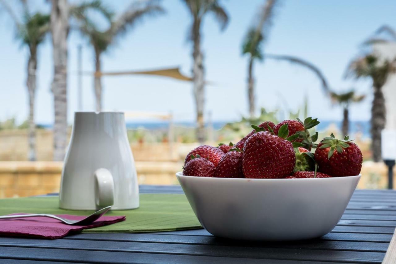 Arabel Villas Reitani Exteriör bild