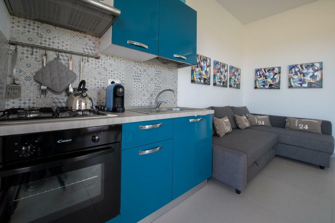 Arabel Villas Reitani Exteriör bild